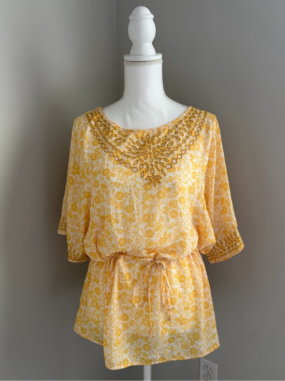 Anthropologie Yellow Floral Embroidered Tunic Top